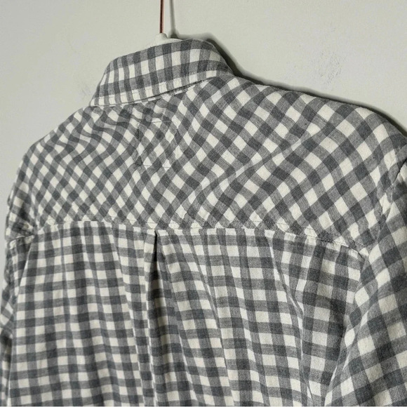 Rails Wyatt Gray & White Checked Button Front Shirt Size Medium Classic Neutral - Picture 11 of 11